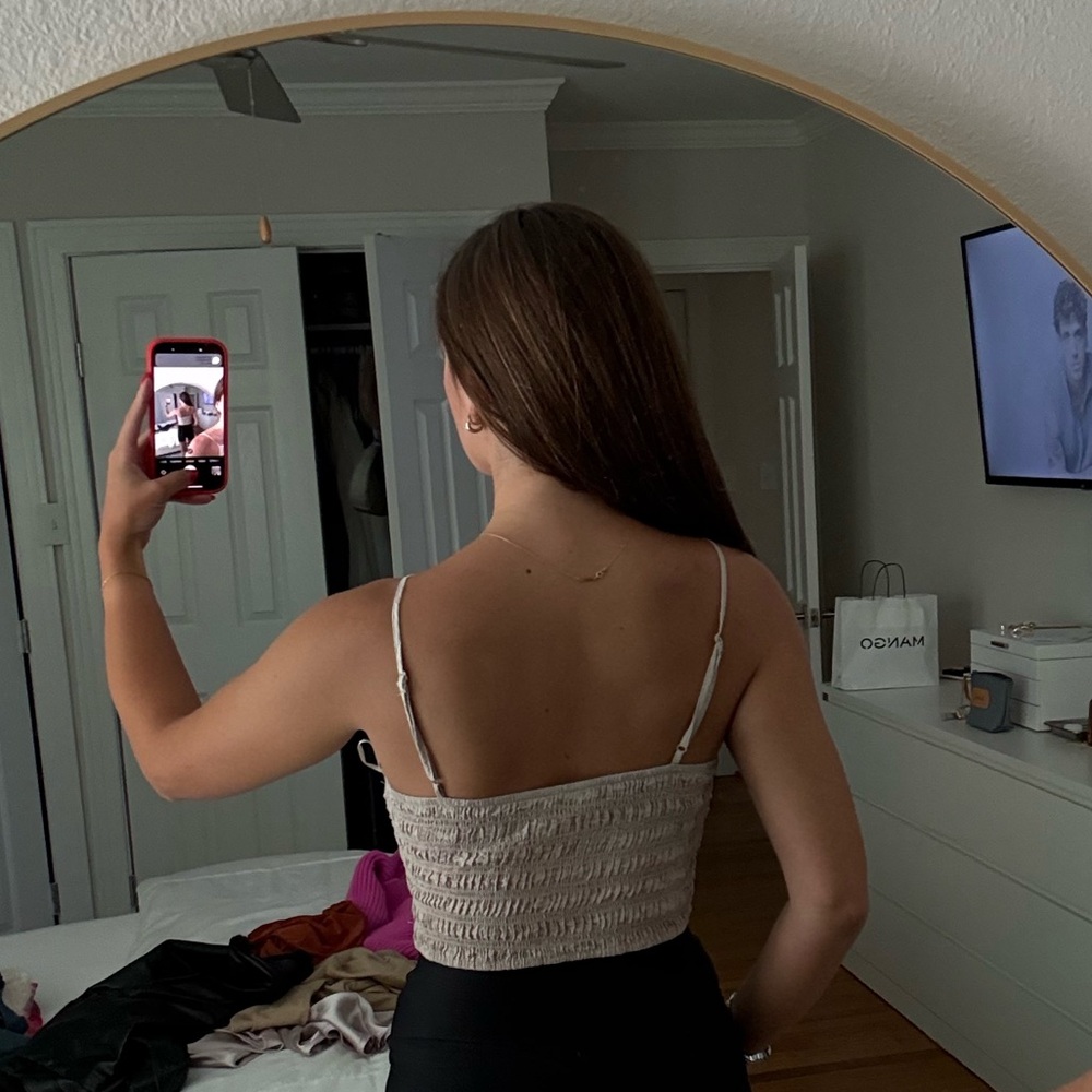 Zara Beige Ruched top - Picture 2 of 2